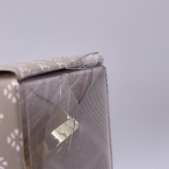 Margot Elena Candle Wick Trimmer Goldtone Golden Metal All Things Beautiful NEW - Picture 12 of 13